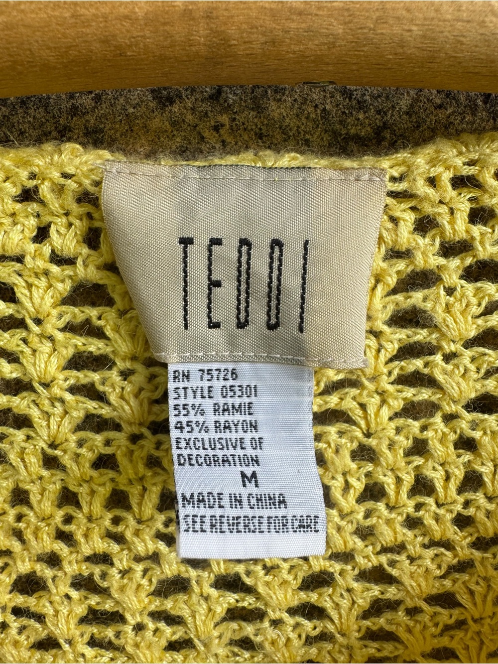 Vintage Yellow Crochet Knit Button-Front Short Sleeve Cardigan M Cross Stitch - Picture 4 of 15